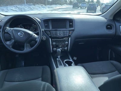2018 Nissan Pathfinder S