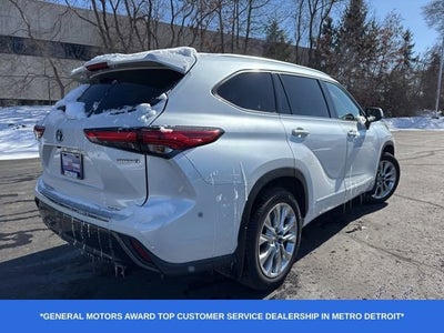 2023 Toyota Highlander Hybrid Limited