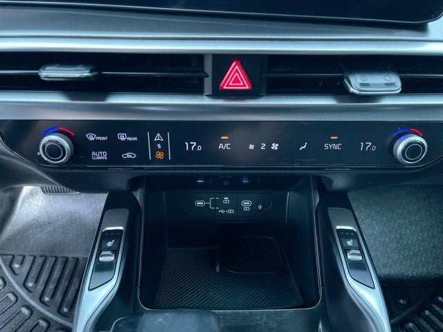 2024 Kia Sorento X-Line EX