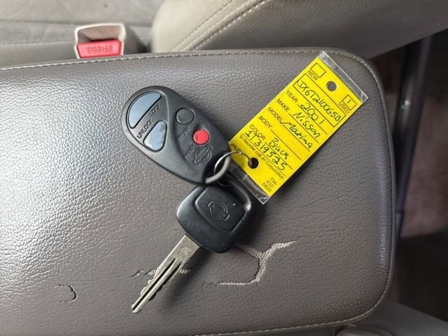 2001 Nissan Maxima SE