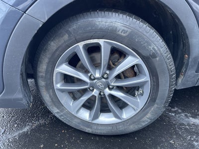 2017 Hyundai Santa Fe SE