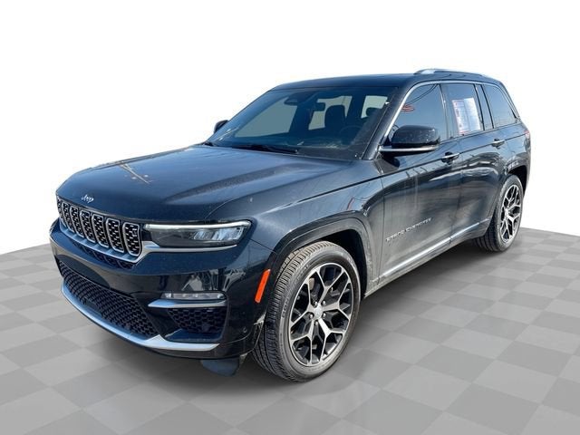 2022 Jeep Grand Cherokee Summit
