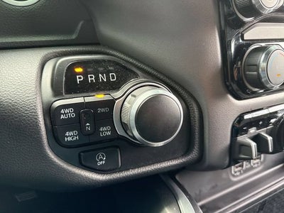 2022 RAM 1500 Big Horn Crew Cab 4x4 5'7" Box