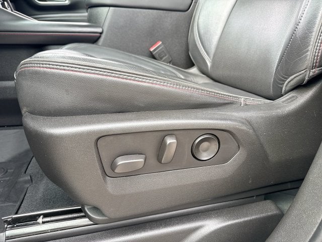 2021 Chevrolet Suburban RST