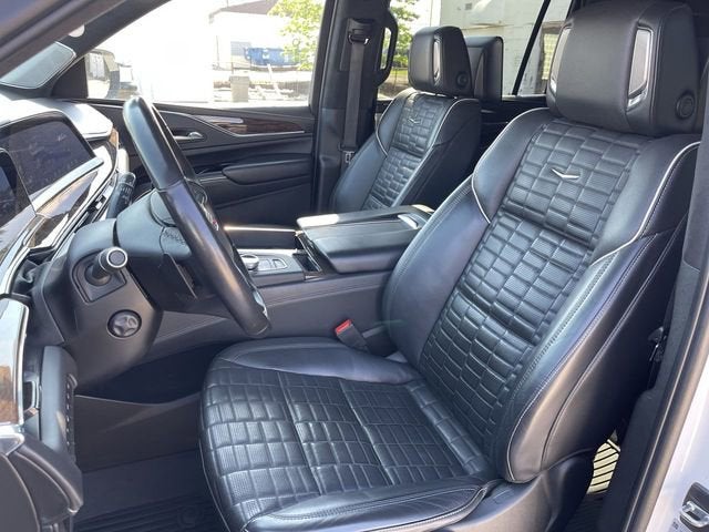 2023 Cadillac Escalade ESV Sport Platinum