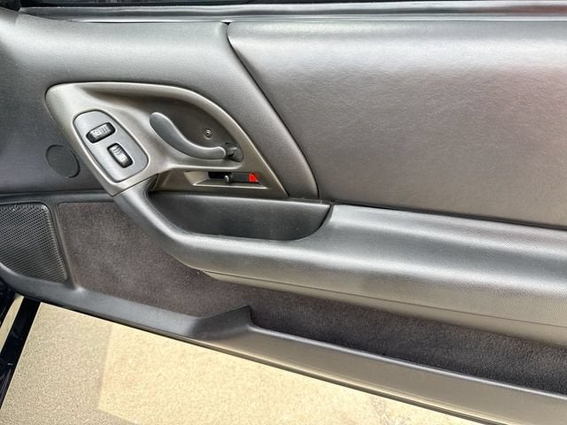 2001 Chevrolet Camaro Z28