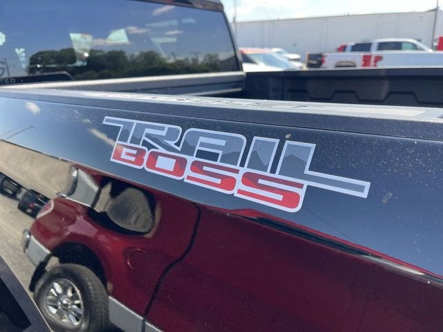 2025 Chevrolet Silverado 1500 Custom Trail Boss