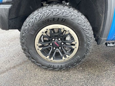 2024 GMC Sierra 1500 AT4X