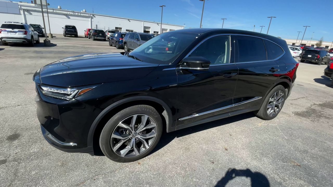 2022 Acura MDX w/Technology Package