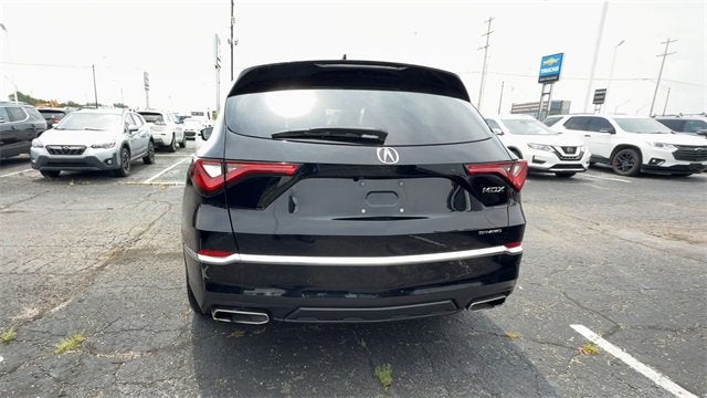 2022 Acura MDX w/Technology Package