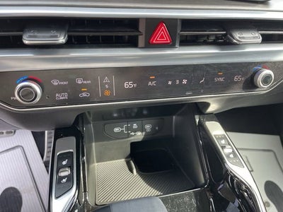 2025 Kia Sorento X-Line SX