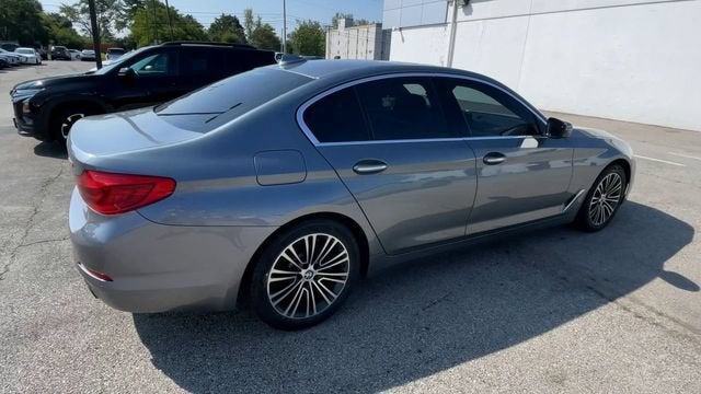 2018 BMW 530i 530i